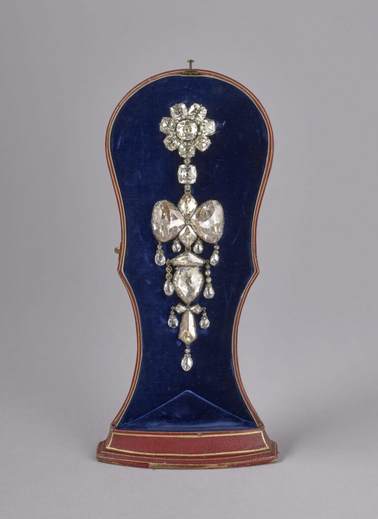 Broche dite broche reliquaire
1855
Bapst, Paul-Alfred